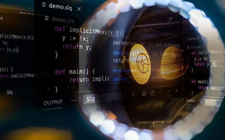 平阳 api php源码,下载的php源码怎么运行呢？